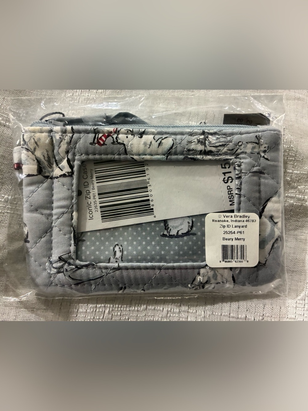 NWT Vera Bradley Iconic Zip ID Case in Beary Merry
